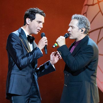 MIKA e Claudio SANTAMARIA