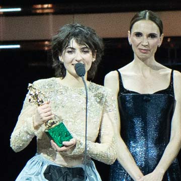 MIGLIORE ATTRICE PROTAGONISTA | L'ARTE DELLA GIOIA | Tecla INSOLIA